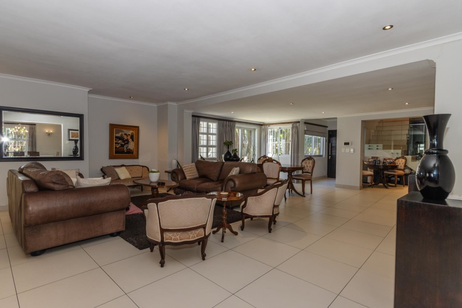5 Bedroom Property for Sale in Sunset Beach Western Cape